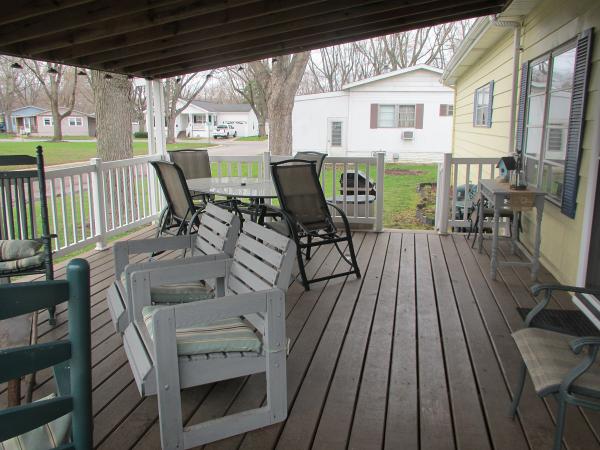 Willow Lake Estates1161 Reba LaneElgin, IL 60123