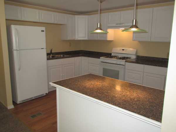 Willow Lake Estates1196 Rainbow RoadElgin, IL 60123