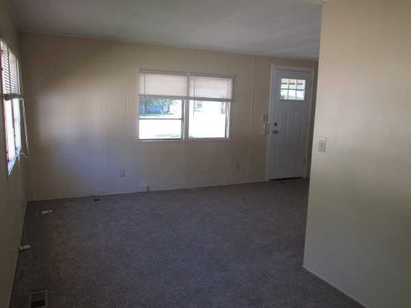 Willow Lake Estates1196 Rainbow RoadElgin, IL 60123