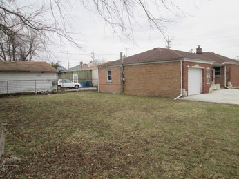 9925 W Fullerton AveMelrose Park, IL, 60164Cook County