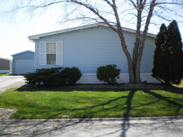 Pheasant Lake Estates 15 Sandpiper LaneBeecher, IL 60401