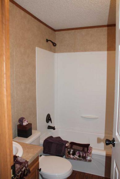 Colonial Estates 14139 South Western Ave #133Blue Island, IL 60406