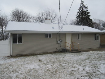 156 S Mayfair PlChicago Heights, IL, 60411Cook County
