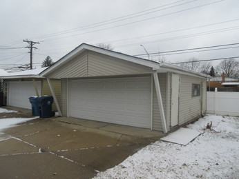 156 S Mayfair PlChicago Heights, IL, 60411Cook County