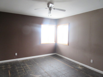 156 S Mayfair PlChicago Heights, IL, 60411Cook County