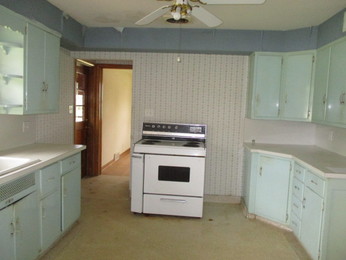 329 W. Highland DrChicago Heights, IL, 60411Cook County