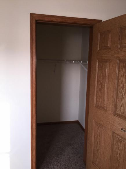Weatherstone Lakes 263 Robin DriveSauk Village, IL 60411