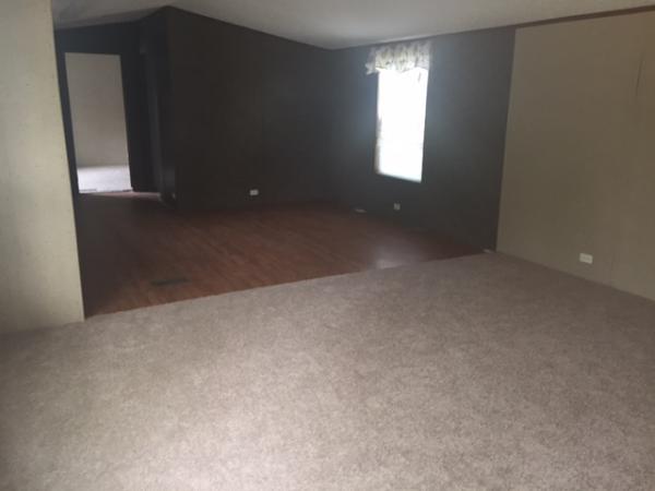 Mel Kay Mobile Home Court 300 N Daley St.Coal City, IL 60416