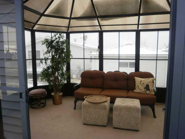 Gateway Manufactured Home Community23018 S. PineValley Dr.Frankfort, IL 60423