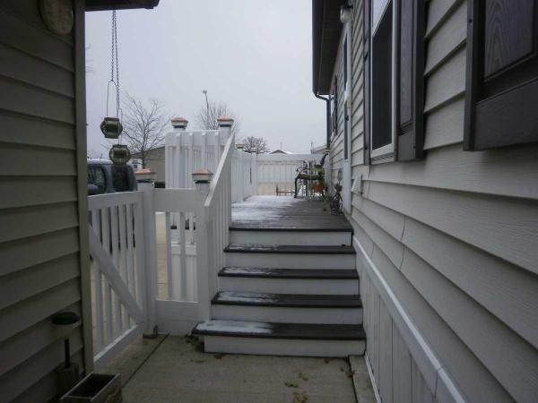 Gateway Manufactured Home Community23018 S. PineValley Dr.Frankfort, IL 60423