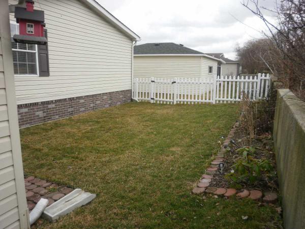 Gateway Manufactured Home Community10751 Gateway Dr.Frankfort, IL 60423