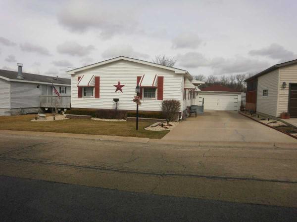 Gateway Manufactured Home Community10724 Gateway Dr.Frankfort, IL 60423