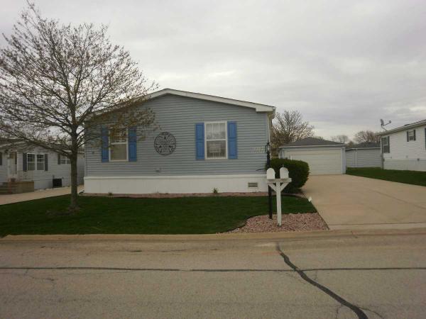 Gateway Manufactured Home Community22723 Ridge Ln.Frankfort, IL 60423