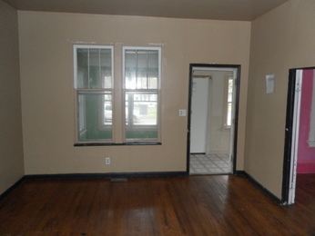 39 N Rebecca StGlenwood, IL, 60425Cook County