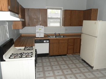 39 N Rebecca StGlenwood, IL, 60425Cook County