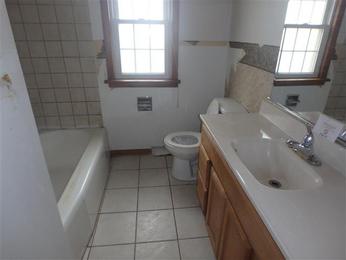2446 184th StreetLansing, IL, 60438Cook County