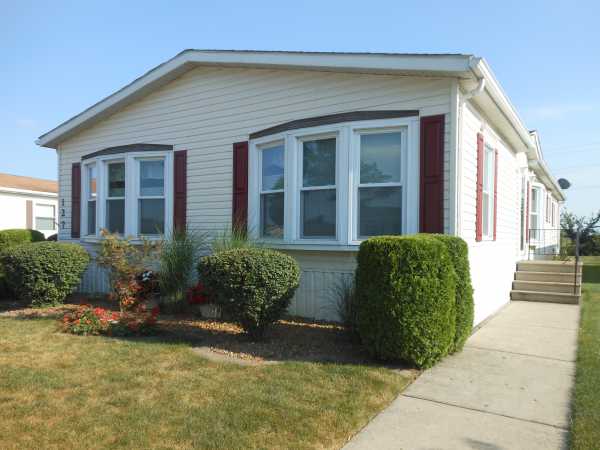 Maple Brook127 Hibiscus Cir.Matteson, IL 60443
