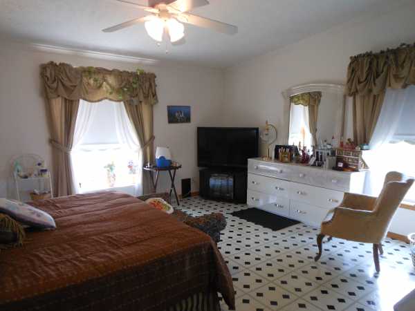 Maple Brook176 Aster LaneMatteson, IL 60443