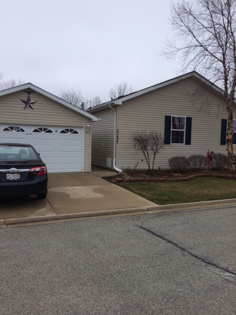 Golf Vista Estates25627 Baltusrol DrMonee, IL 60449