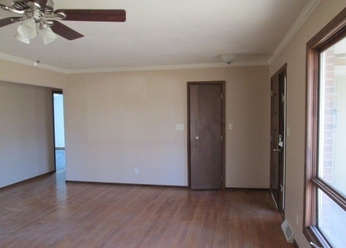 613 Rustic Rook DrSomonauk, IL, 60552La Salle County