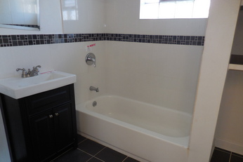9861 S Calhoun AveChicago, IL, 60617Cook County