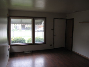 7755 S Maryland AveChicago, IL, 60619Cook County