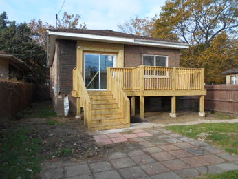 7601 S Oglesby AveChicago, IL, 60649Cook County