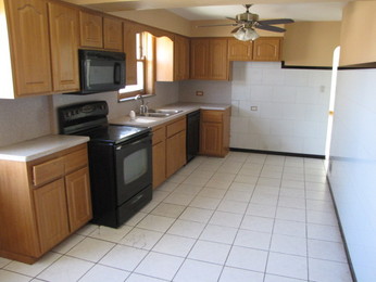 3240 W 83rd StChicago, IL, 60652Cook County