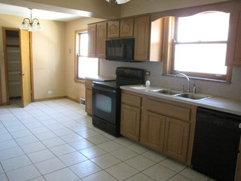 3240 W 83rd StChicago, IL, 60652Cook County