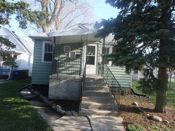 2704 W 99th StEvergreen Park, IL, 60805Cook County
