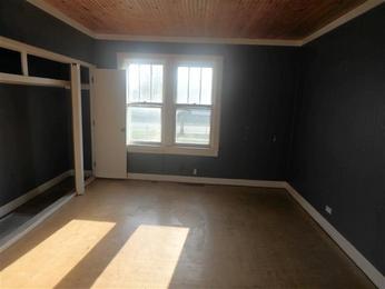 2704 W 99th StEvergreen Park, IL, 60805Cook County