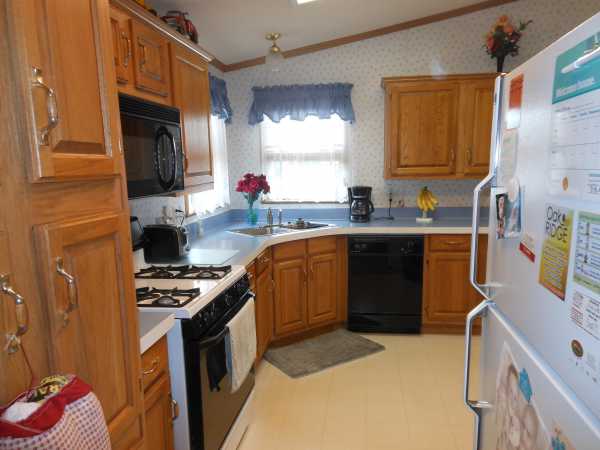Oak Ridge1059 Ivy TurnManteno, IL 60950