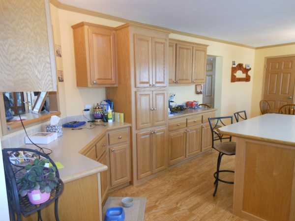 Oak Ridge836 Holly DriveManteno, IL 60950