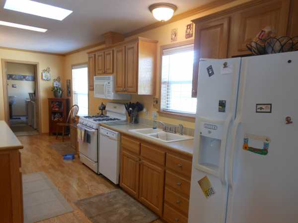 Oak Ridge836 Holly DriveManteno, IL 60950