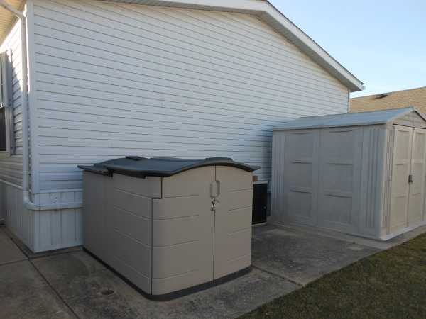 Oak Ridge1034 Woodlawn Dr.Manteno, IL 60950