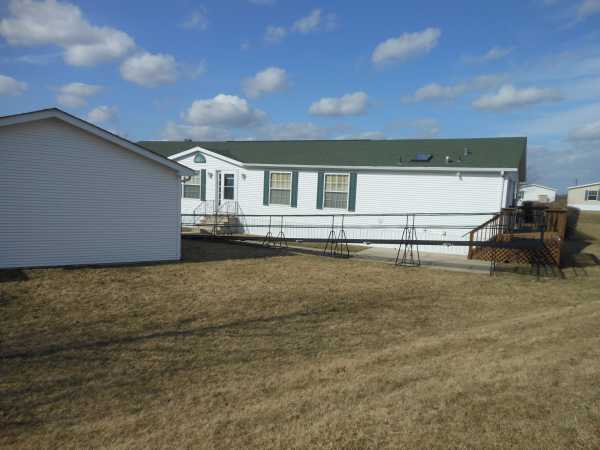 Oak Ridge778 Arbor DriveManteno, IL 60950