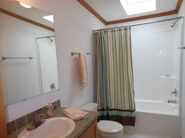 Oak Ridge778 Arbor DriveManteno, IL 60950