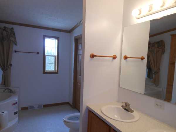 Oak Ridge846 Cedar CircleManteno, IL 60950