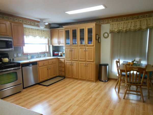 Oak Ridge1198 Redbud RoadManteno, IL 60950