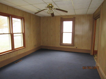 304 E Walnut StPiper City, IL, 60959Ford County