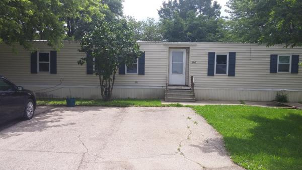 Rolling Meadows Mobile Home Park 102 Azalea AveDavis Junction, IL 61020