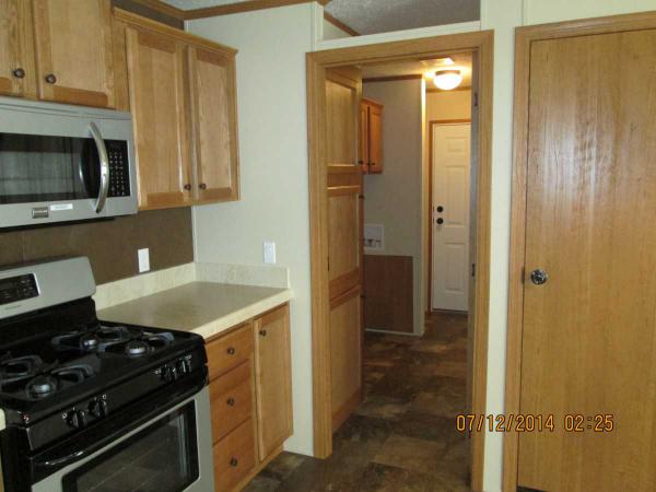 Forest Hills Village 5758 PeachstoneLoves Park, IL 61111