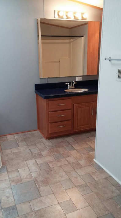 Forest Hills Village 5535 PeachstoneLoves Park, IL 61111