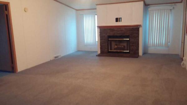 Forest Hills Village 5707 ShaleLoves Park, IL 61111