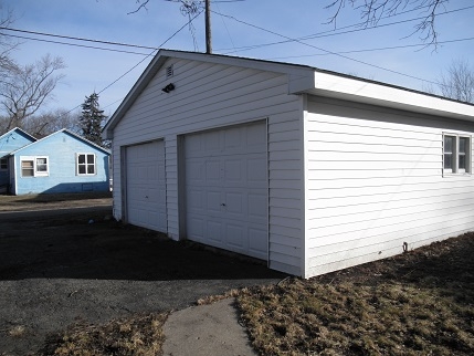 110 E Bronson StStreator, IL, 61364La Salle County