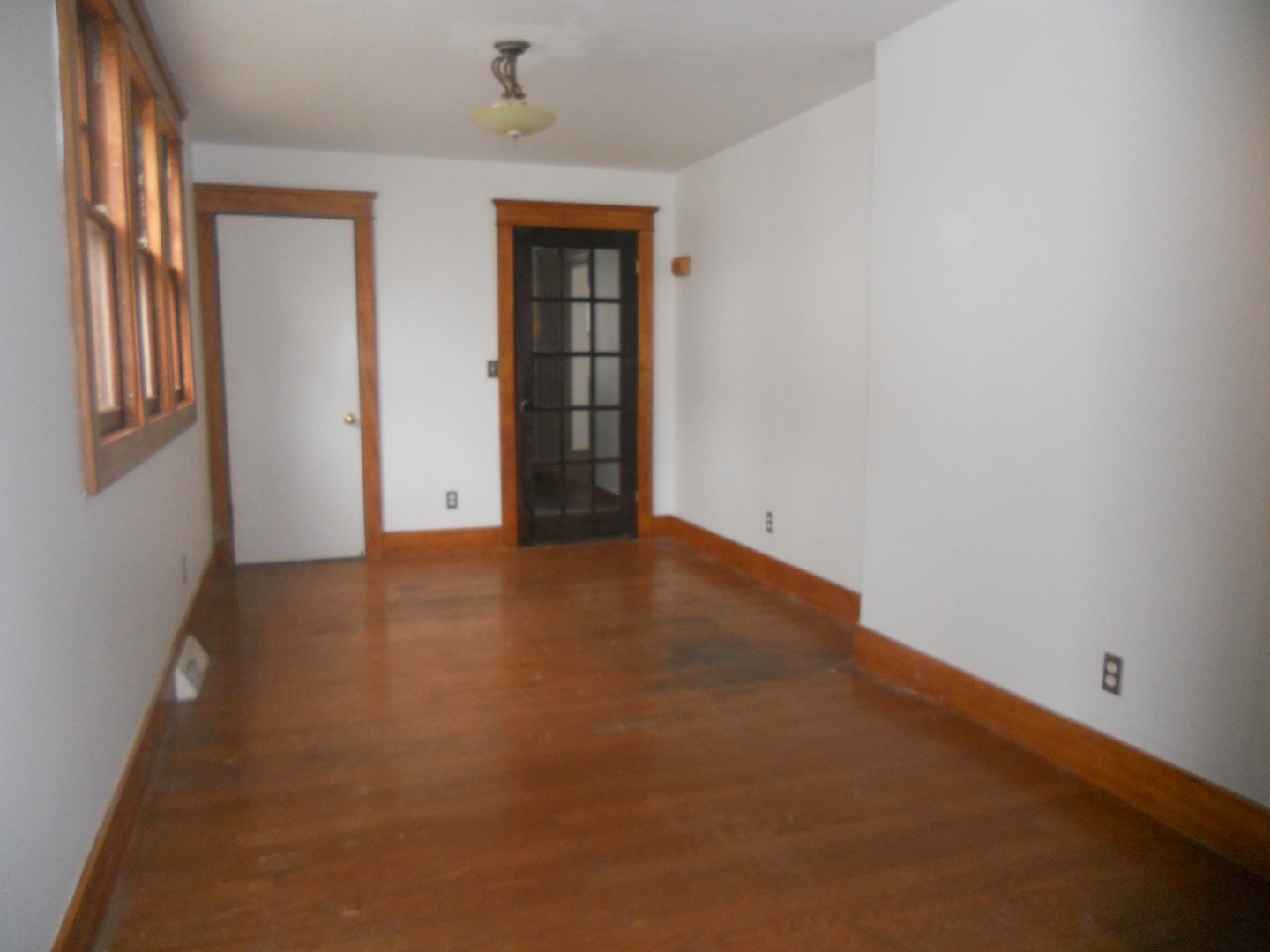 1112 N Cedar StGalesburg, IL, 61401Knox County