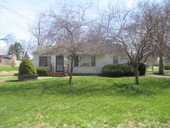 230 Birch PlKewanee, IL, 61443Henry County