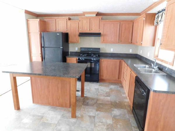 Royal Oaks Estates 3526 Royal DrivePeoria, IL 61604