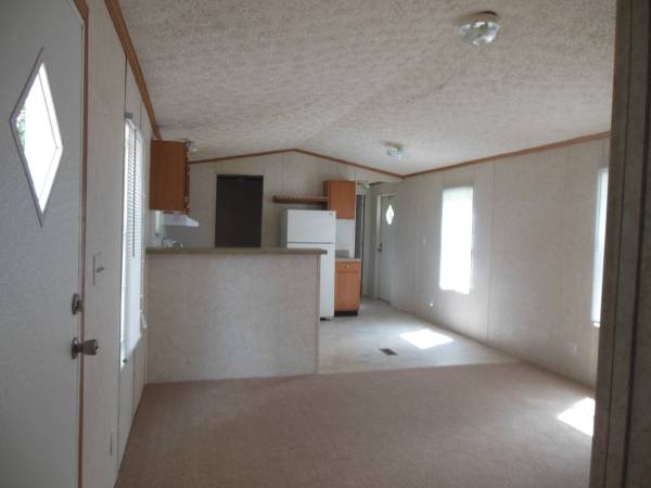 Four Seasons Mobile Home Community 4519 W PeachtreeePeoria, IL 61604