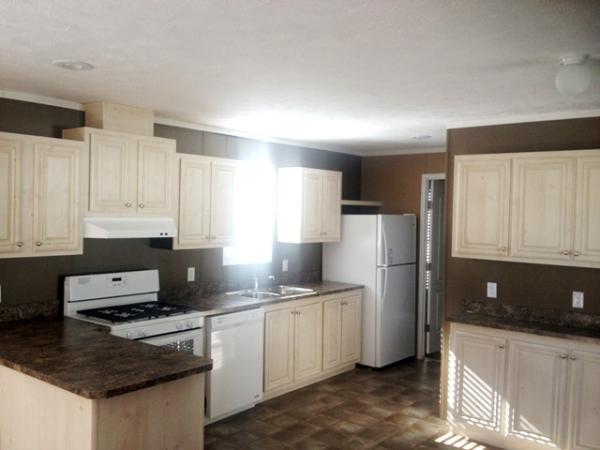 Four Seasons Mobile Home Community 4600 Berry PatchPeoria, IL 61604